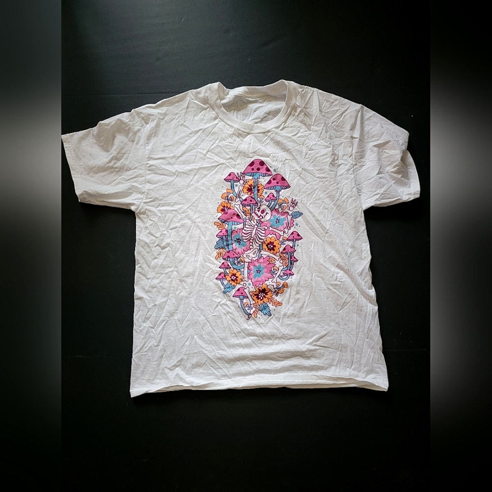 Nwot white skeleton mushrooms tee